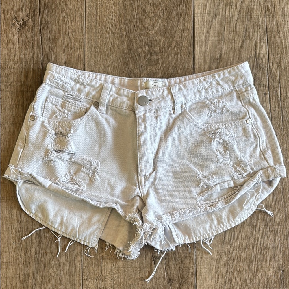 Cotton On Mid Saturday Distressed White Denim Shorts- Size 6